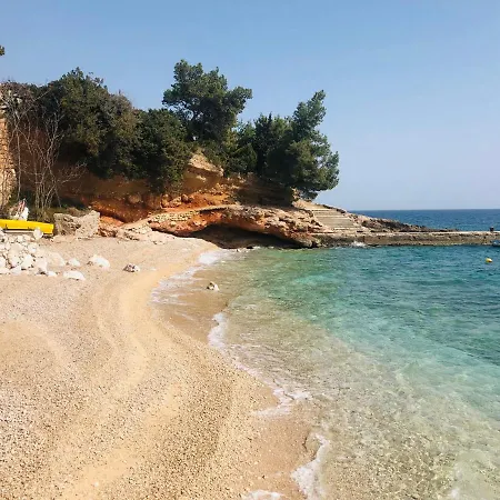 Pansion Braco 3* زافالا