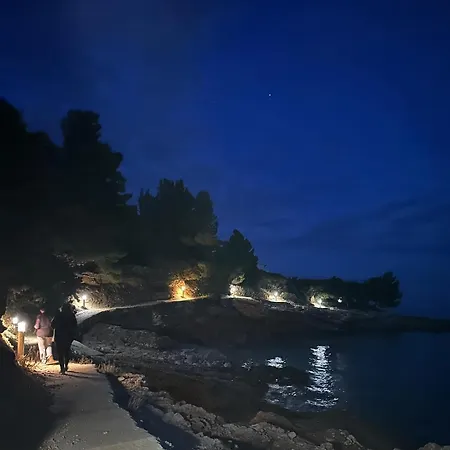 Pansion Braco Oda ve Kahvaltı Zavala