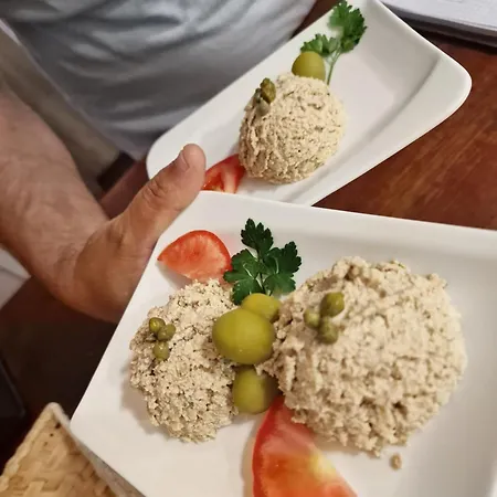 Pansion Braco Zavala