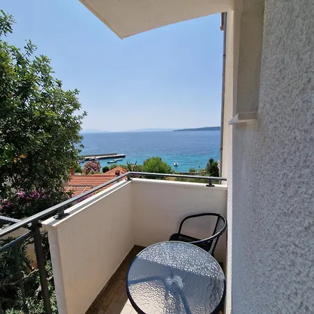 Bed and breakfast Pansion Braco 3*