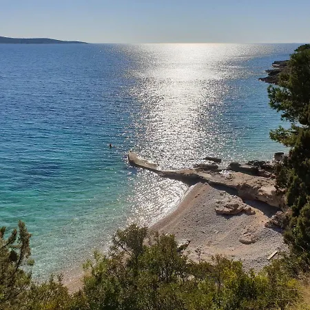 Oda ve Kahvaltı Pansion Braco Zavala
