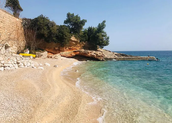 Pansion Braco 3* Zavala