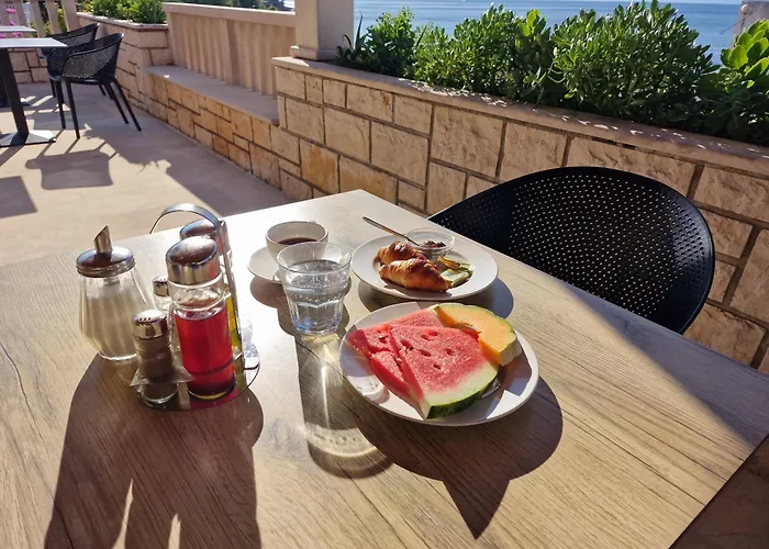 Bed and Breakfast Pansion Braco 3*