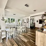 住宿加早餐酒店 Pansion Braco