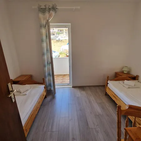 Pansion Braco Zavala