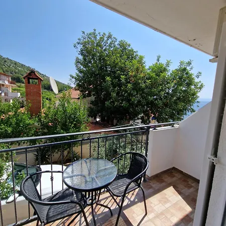 Pansion Braco Bed & Breakfast