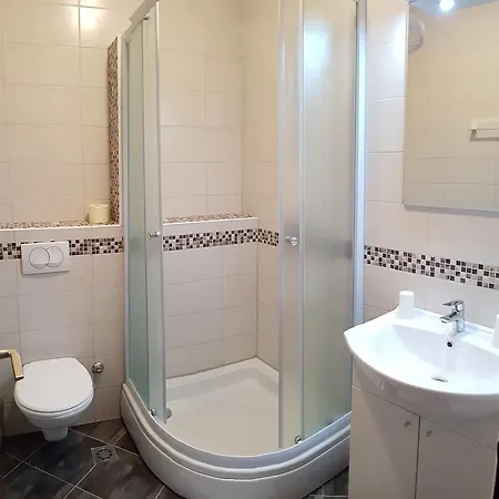 Pansion Braco Bed & Breakfast Zavala